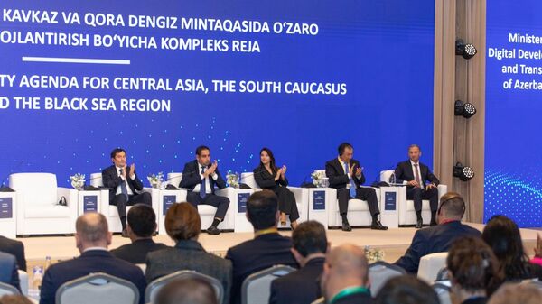 В Ташкенте проходит Форум инвесторов по Транскаспийскому транспортному коридору - Sputnik Ўзбекистон