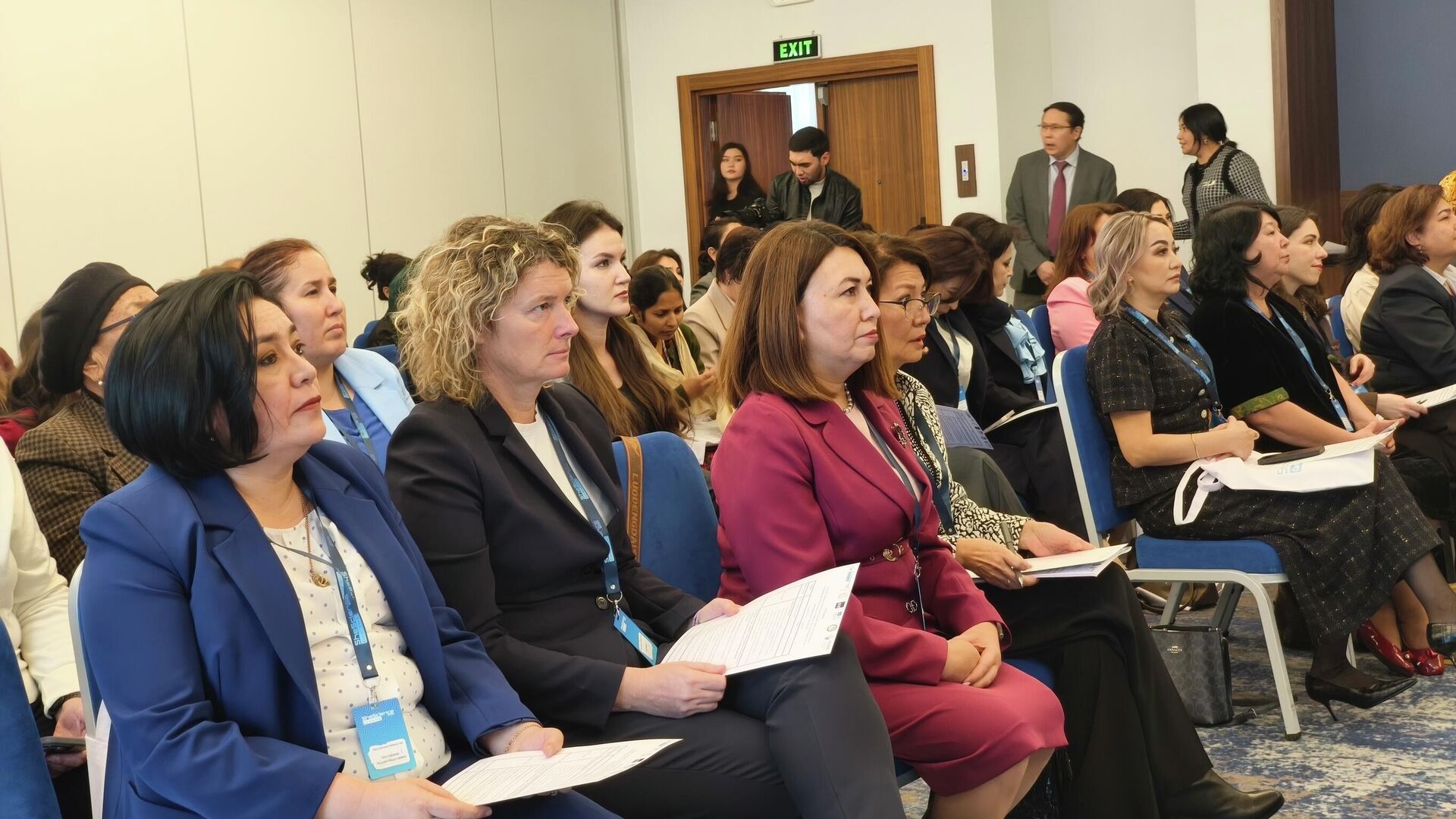 В Ташкенте стартовал первый Форум женщин-ученых стран Центральной Азии SheScience 2025 В Ташкенте стартовал первый Форум женщин-ученых стран Центральной Азии SheScience 2025 - Sputnik Узбекистан, 1920, 27.11.2025