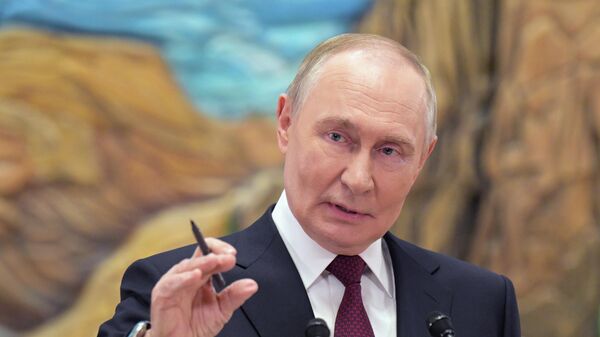 Vladimir Putin - Sputnik O‘zbekiston