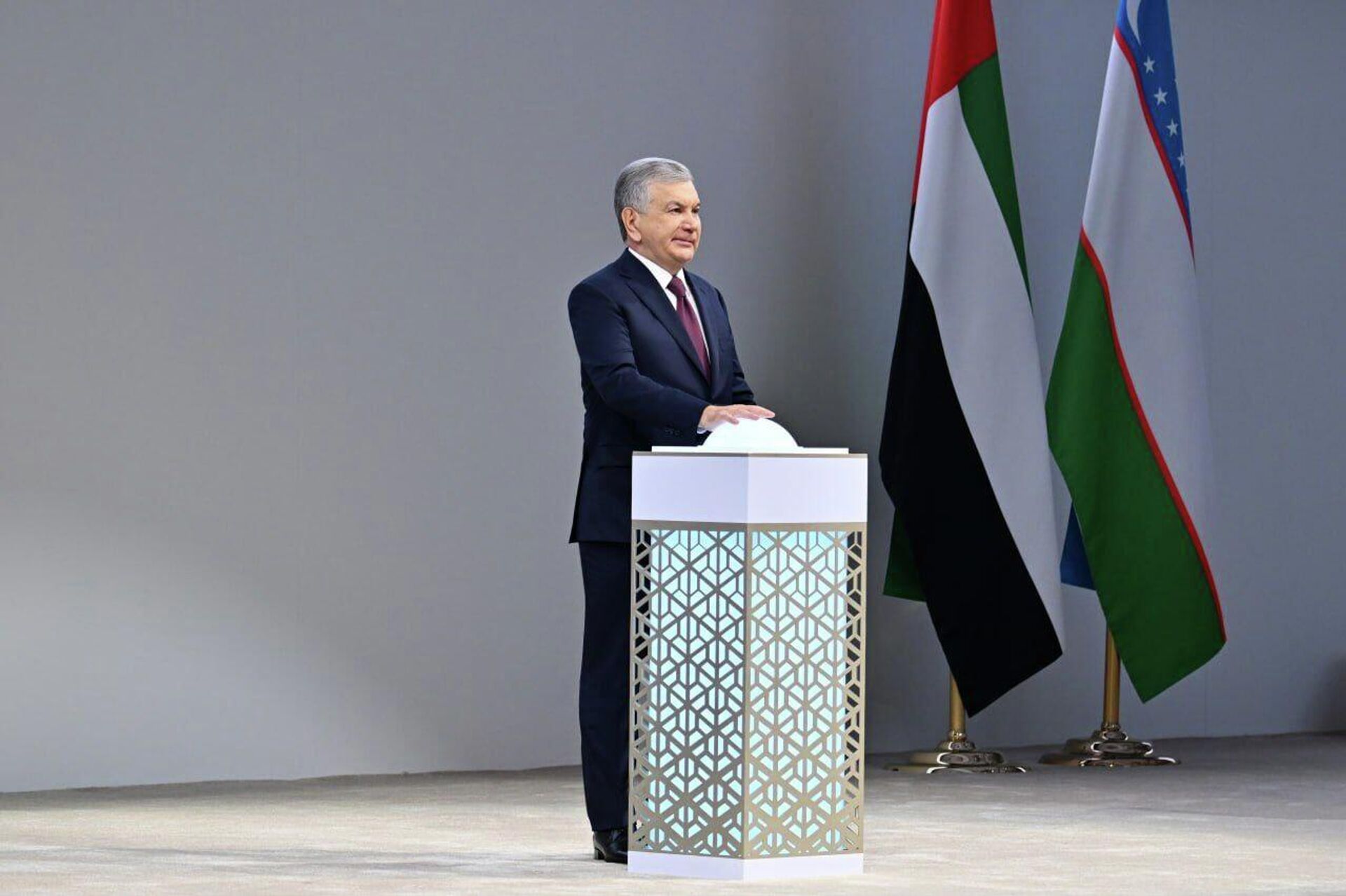 Президент Шавкат Мирзиёев Президент Шавкат Мирзиёев - Sputnik Ўзбекистон, 1920, 28.11.2025