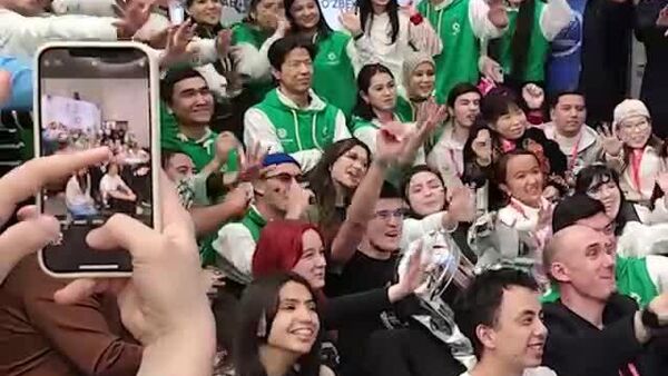 В Ташкенте проходит III Международный фестиваль волонтеров Biz birgamiz (Мы вместе) - Sputnik Узбекистан