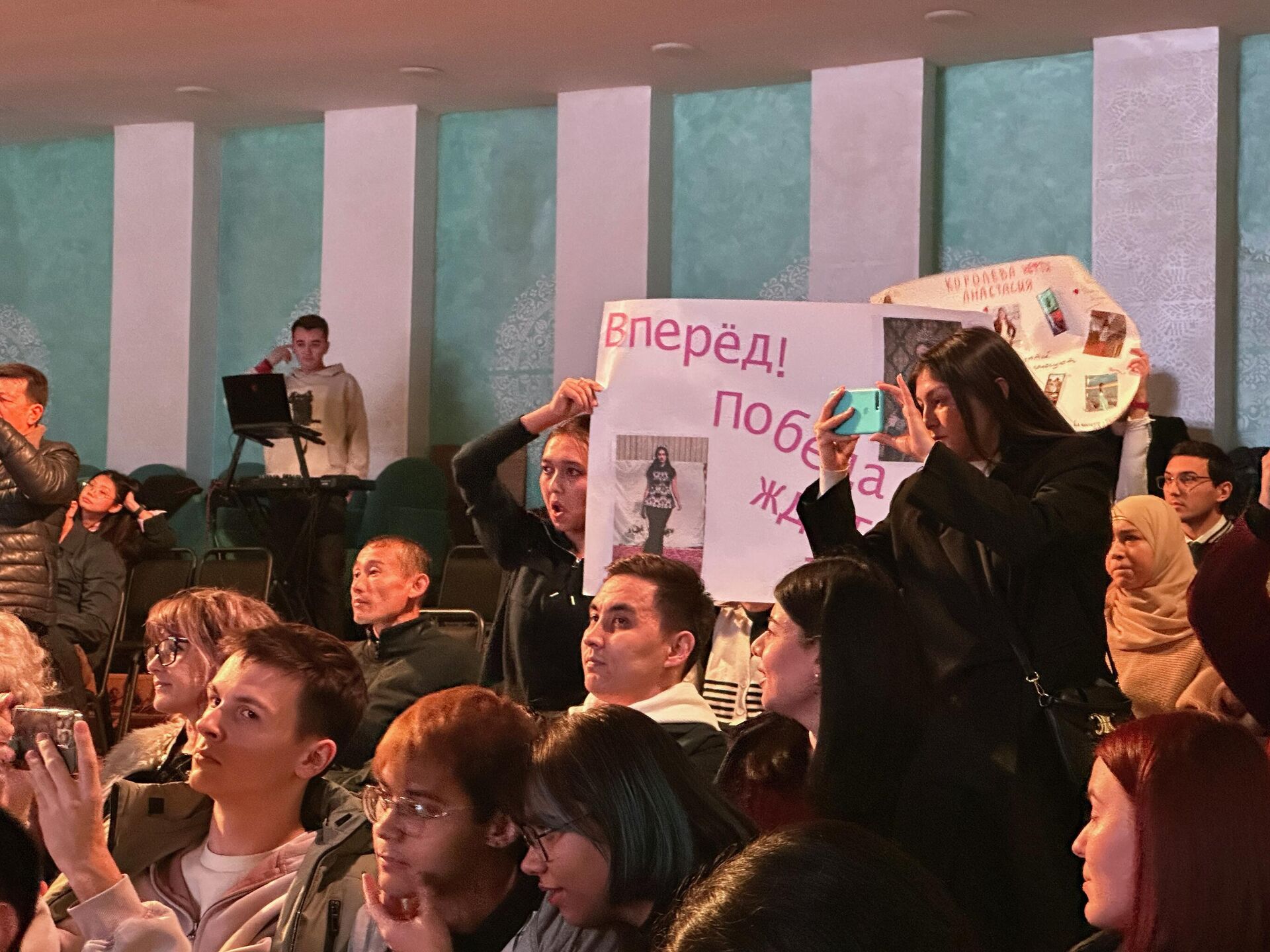 В Ташкенте выбрали Мисс студенчества В Ташкенте выбрали Мисс студенчества - Sputnik Узбекистан, 1920, 30.11.2025