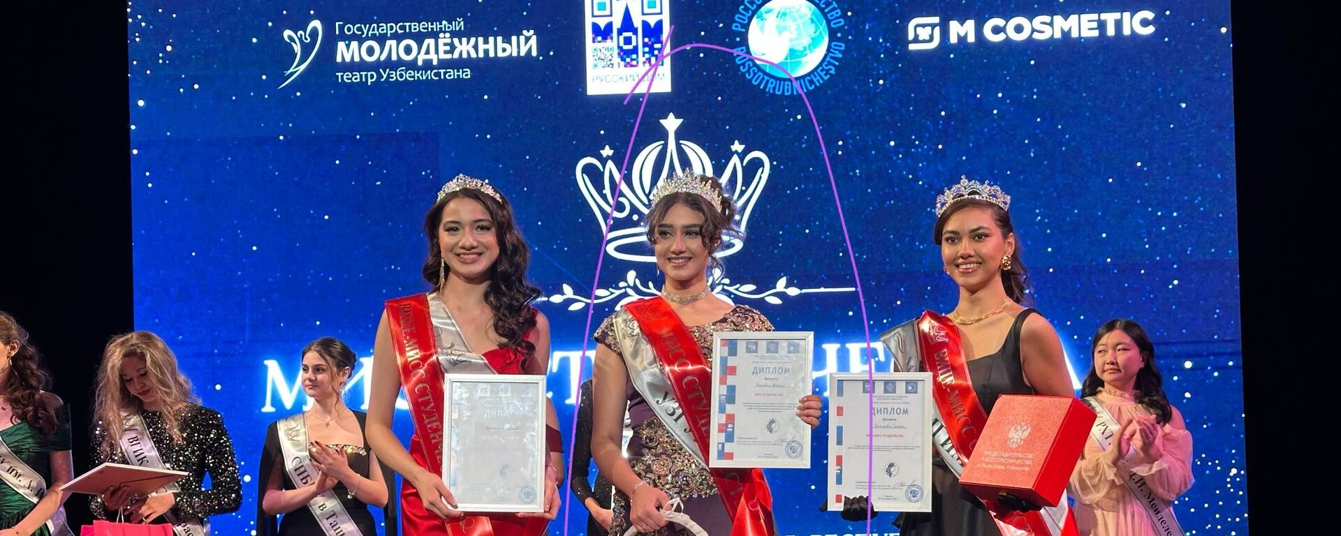 В Ташкенте выбрали Мисс студенчества - Sputnik Ўзбекистон, 1920, 30.11.2025