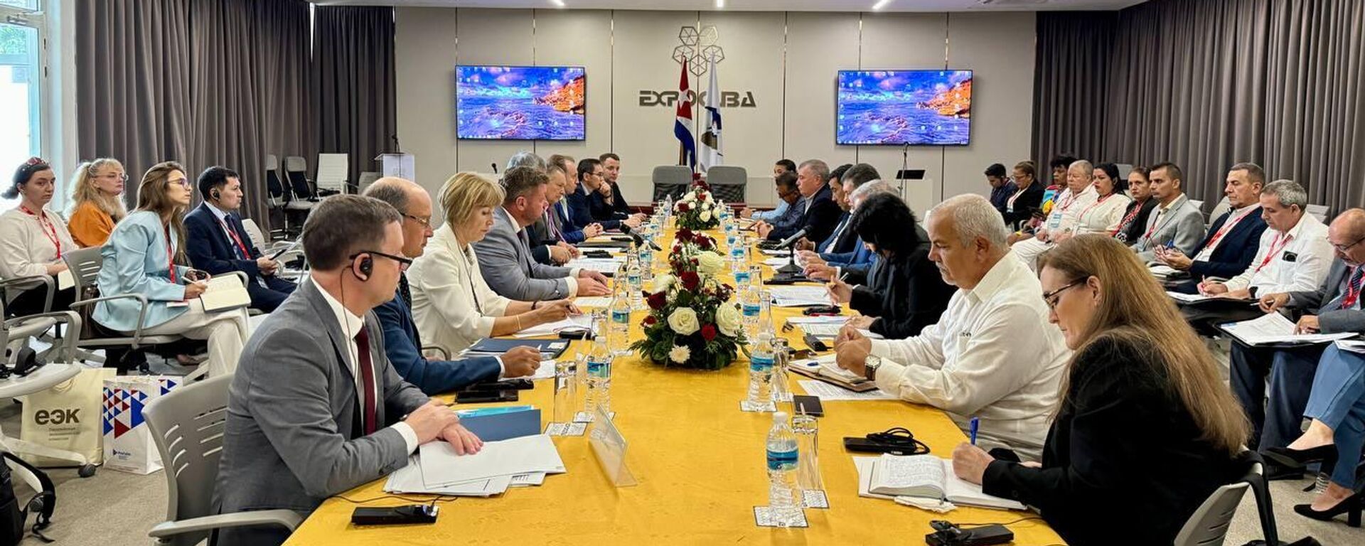 Sostoyalos zasedanie Sovmestnoy komissii YeIK i Pravitelstva Kubi - Sputnik O‘zbekiston, 1920, 30.11.2025