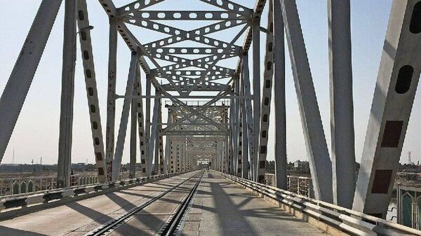 Узбекистан открыл границу с Афганистаном впервые с 2021 года - Sputnik Узбекистан