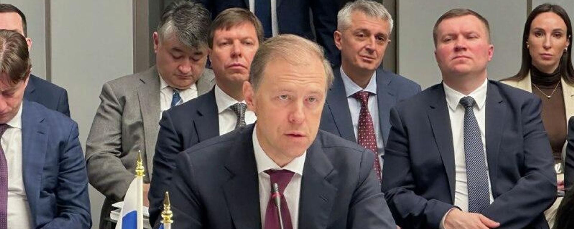 Мантуров: Товарооборот между Россией и Узбекистаном продолжает расти - Sputnik Узбекистан, 1920, 03.12.2025