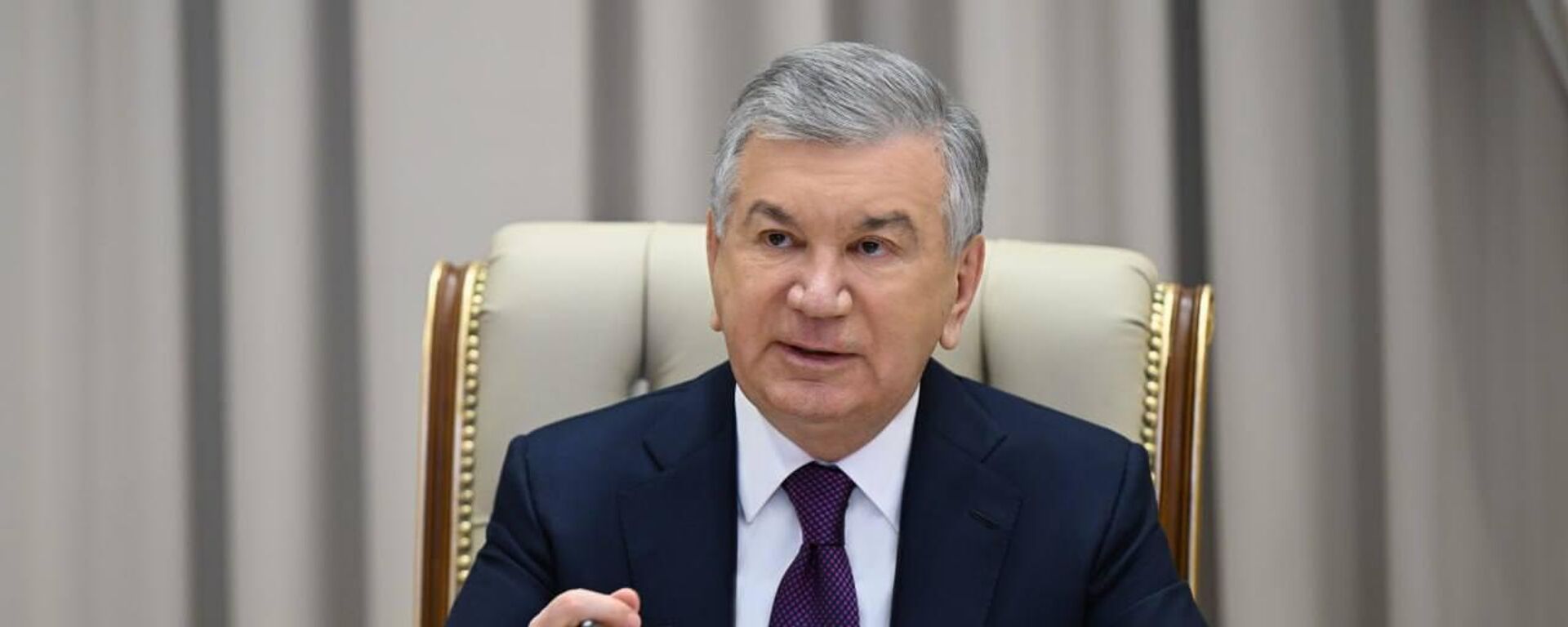 Президент ознакомился с презентацией по совершенствованию управления транспортом и предотвращению пробок в Ташкенте - Sputnik Ўзбекистон, 1920, 03.12.2025