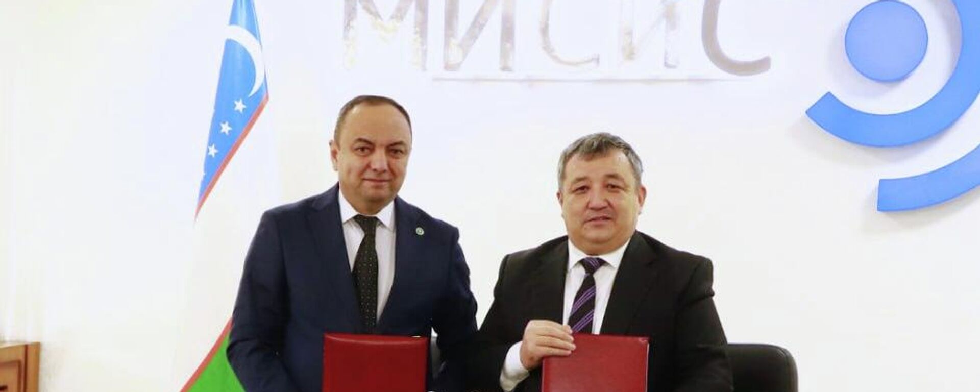 Австралийская компания инвестирует более 2 млн долларов в научный потенциал ВУЗа в Узбекистане - Sputnik Ўзбекистон, 1920, 04.12.2025