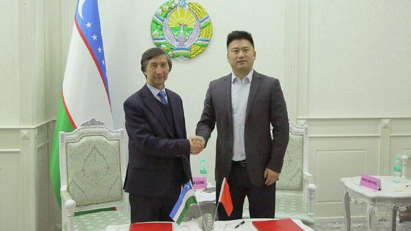 ТПП Узбекистана и Пекинский международный центр развития бизнеса подписали меморандум о взаимопонимании - Sputnik Узбекистан