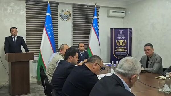 В центральном аппарате Инспекции транспортного контроля прошел День открытых дверей, посвященный Международному дню борьбы с коррупцией - Sputnik Узбекистан