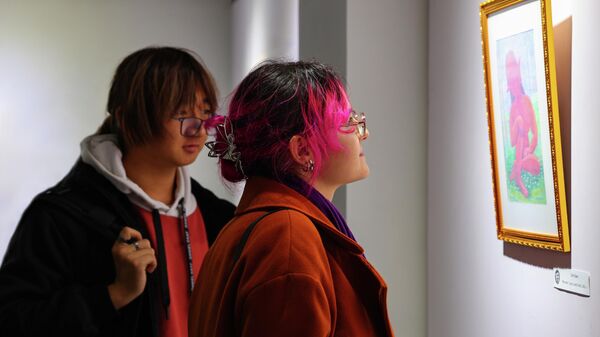 Персональная выставка художника Чори Шамса
Воображаемые существа тюркских народов - Sputnik Ўзбекистон