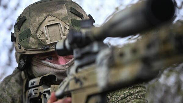 Подготовка снайперов 25-й общевойсковой армии группировки Запад - Sputnik Узбекистан