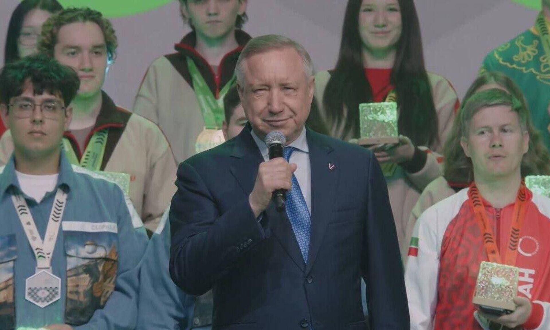 Uzbekistanes zavoyeval vtoroe mesto na konkurse professionalov - Sputnik O‘zbekiston, 1920, 06.12.2025