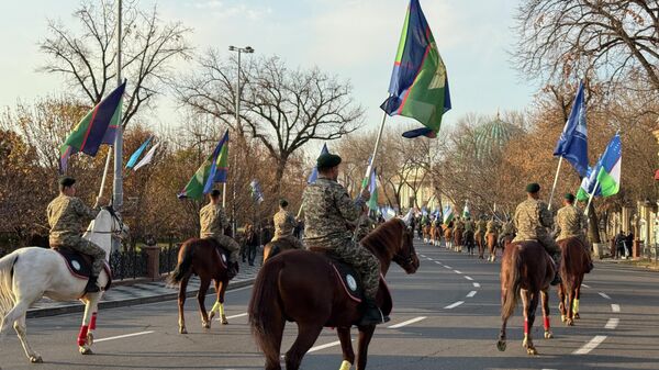 Parad konnoy kavalerii v Tashkente  - Sputnik O‘zbekiston