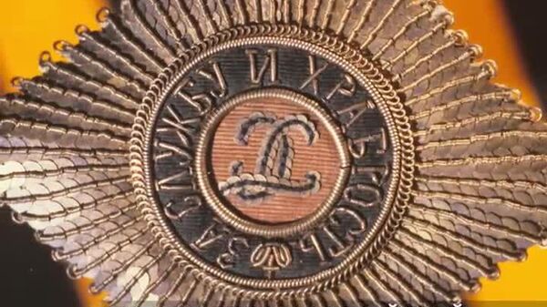 Сей орден никогда не снимать: 9 декабря 1769 года указом Екатерины II учреждена главная награда для защитников Родины — орден Святого Георгия - Sputnik Узбекистан