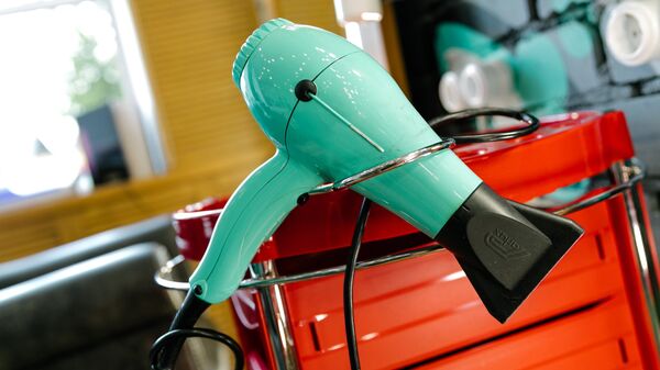 Работа салона красоты в Иванове - Sputnik Узбекистан