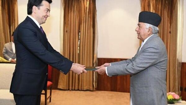 🟠 Первый посол Узбекистана в Непале (с резиденцией в Дели) вручил верительные грамоты президенту этой страны - Sputnik Узбекистан