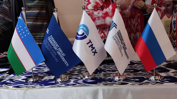 В Ташкенте прошел международный хакатон - Sputnik Узбекистан