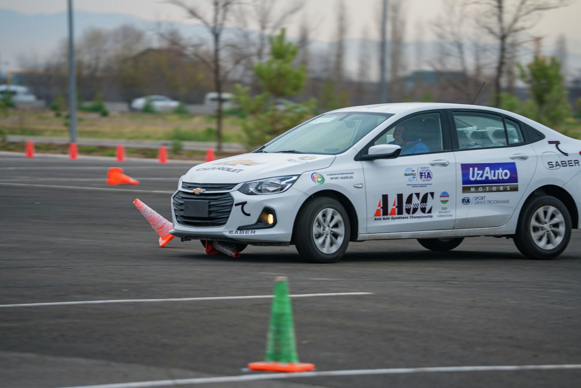 Впервые в Ташкенте: как прошел международный турнир по джимхане - Sputnik Узбекистан, 1920, 15.12.2025