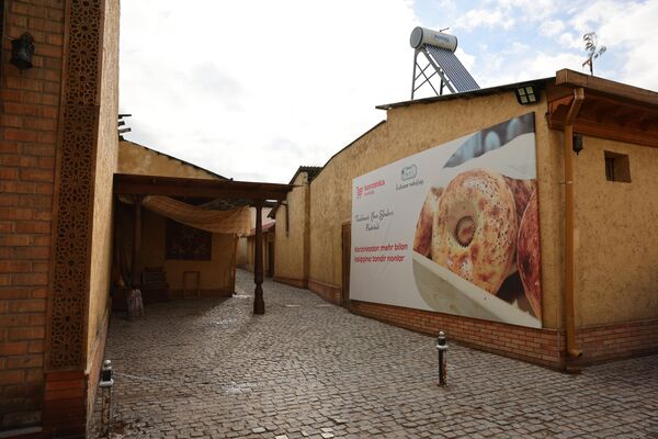 Гулбозор маҳалласидаги сайёҳлик кўчаси - Sputnik Ўзбекистон