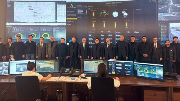 Delegatsiya Uzbekistana oznakomilas s opitom umnoy transportnoy sistemi v Tursii - Sputnik O‘zbekiston