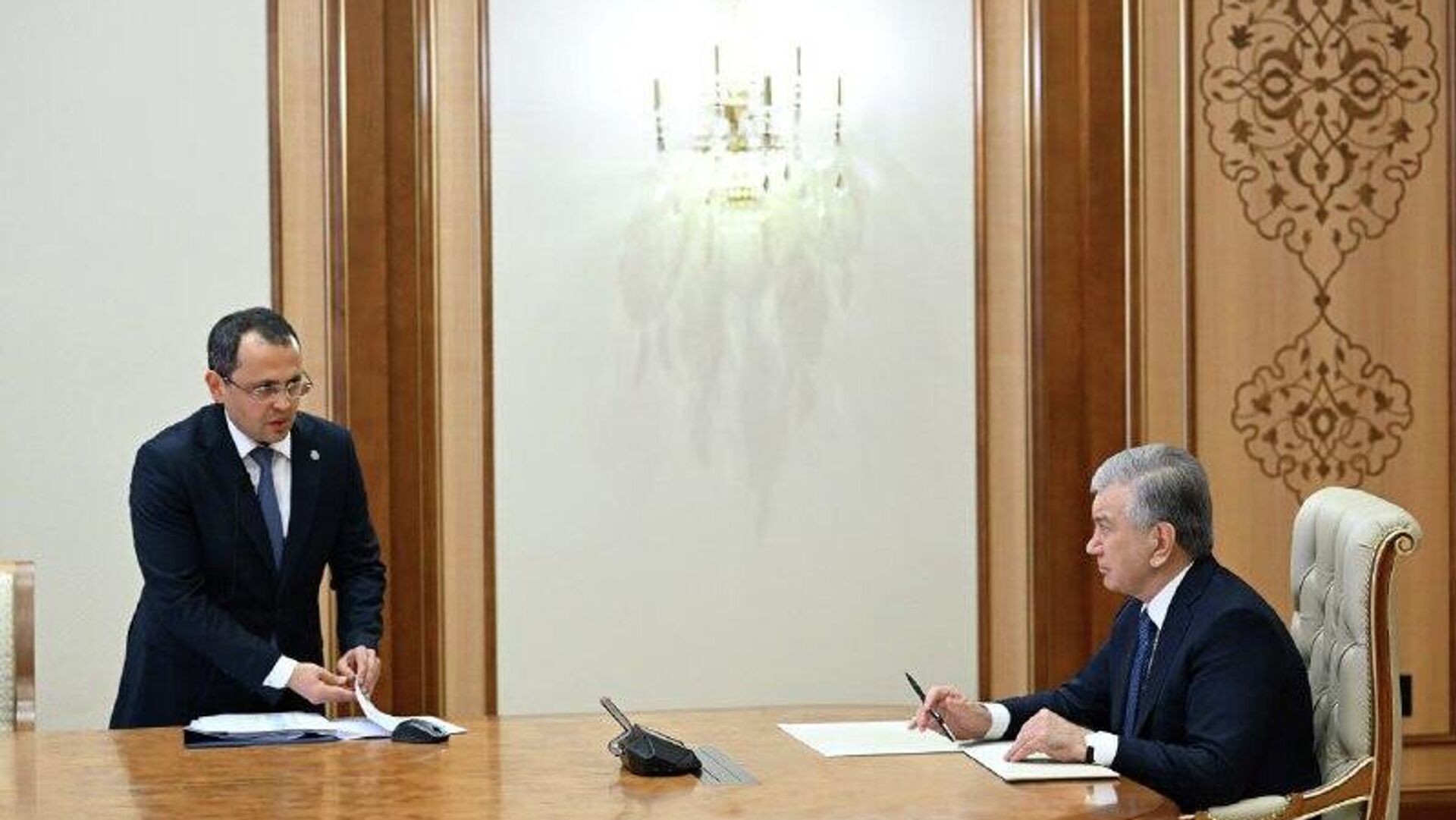 В Узбекистане расширят охват социально уязвимых детей образованием и примут меры по их адаптации в обществе В Узбекистане расширят охват социально уязвимых детей образованием и примут меры по их адаптации в обществе - Sputnik Узбекистан, 1920, 17.12.2025