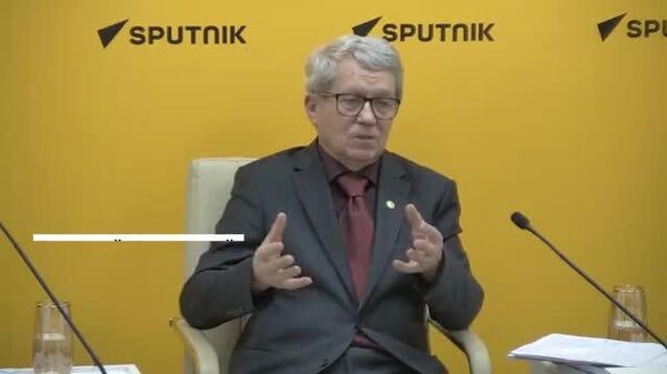 В тяжелые времена Великой Отечественной войны Ташкент стал вторым домом для многих русских писателей, поэтов, художников и музыкантов - Sputnik Узбекистан