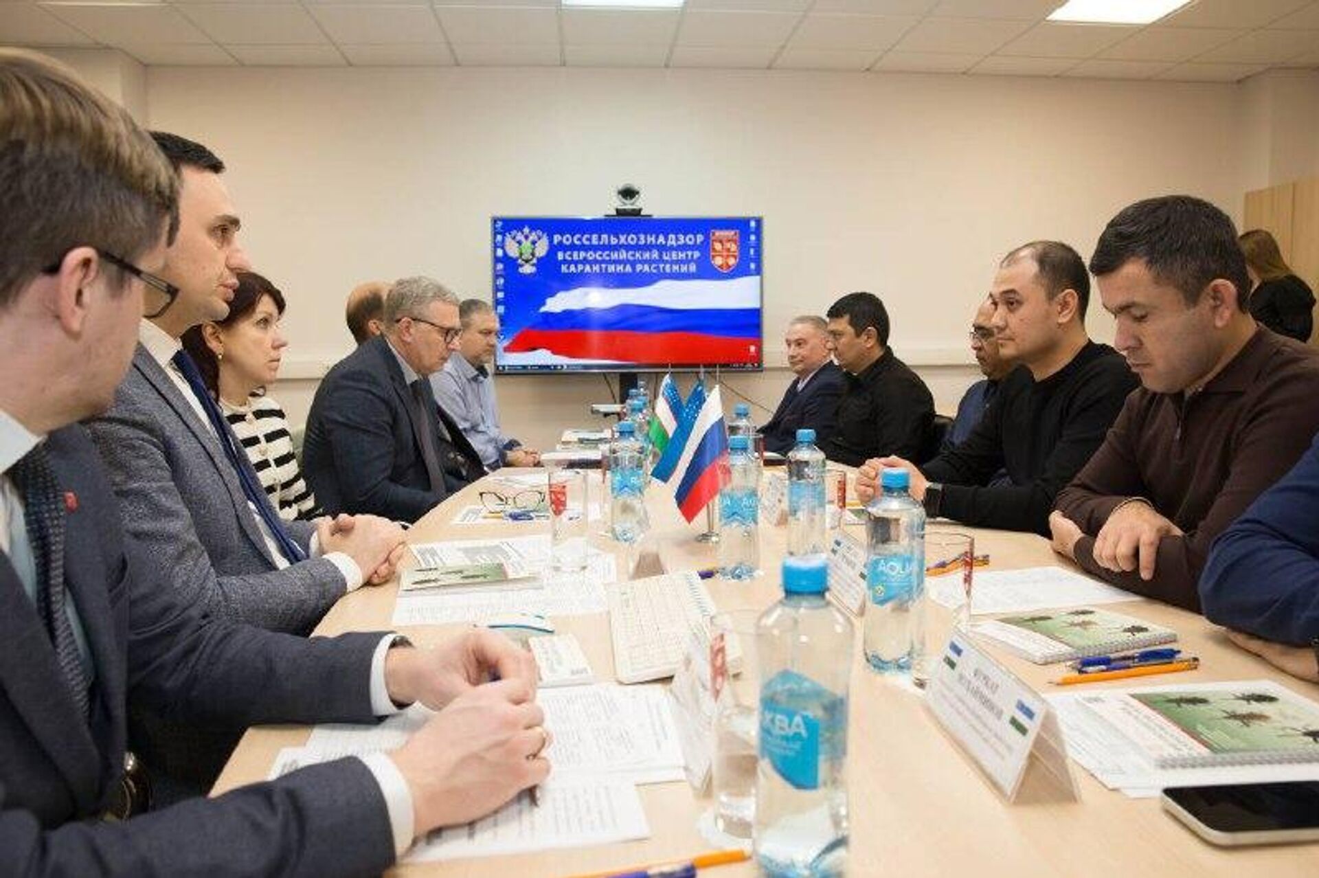 Российские технологии фитосанитарного контроля могут внедрить в Узбекистане - Sputnik Узбекистан, 1920, 19.12.2025