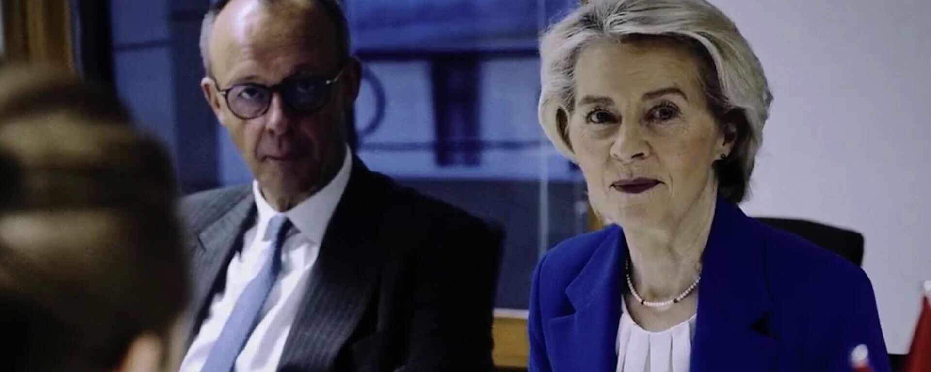 Rolik s temoy iz filma Oxotniki za privideniyami - Sputnik O‘zbekiston, 1920, 20.12.2025