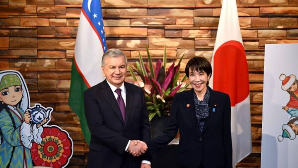 Shavkat Mirziyoyev i Sanae Takaichi - Sputnik O‘zbekiston