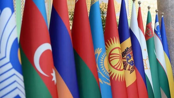 Неформальный саммит СНГ в Санкт-Петербурге - трансляция - Sputnik Узбекистан