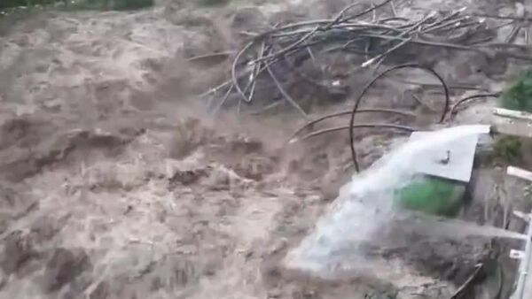 Наводнения в Индонезии: погибли уже свыше 1,1 тыс - Sputnik Узбекистан