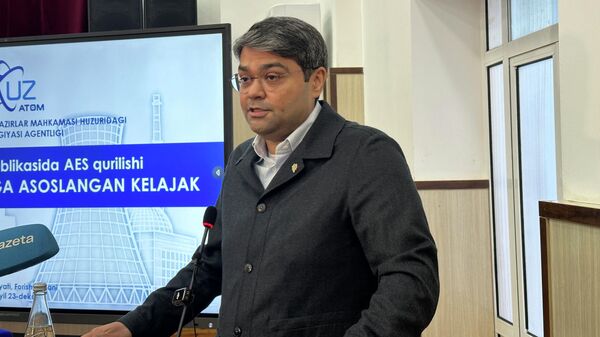 Азим Ахмедхаджаев  - Sputnik Ўзбекистон