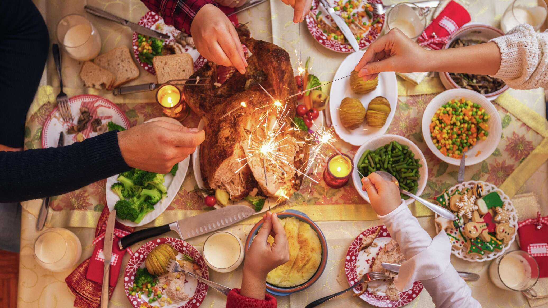 Диетолог: Как перезагрузить организм после новогодних застолий