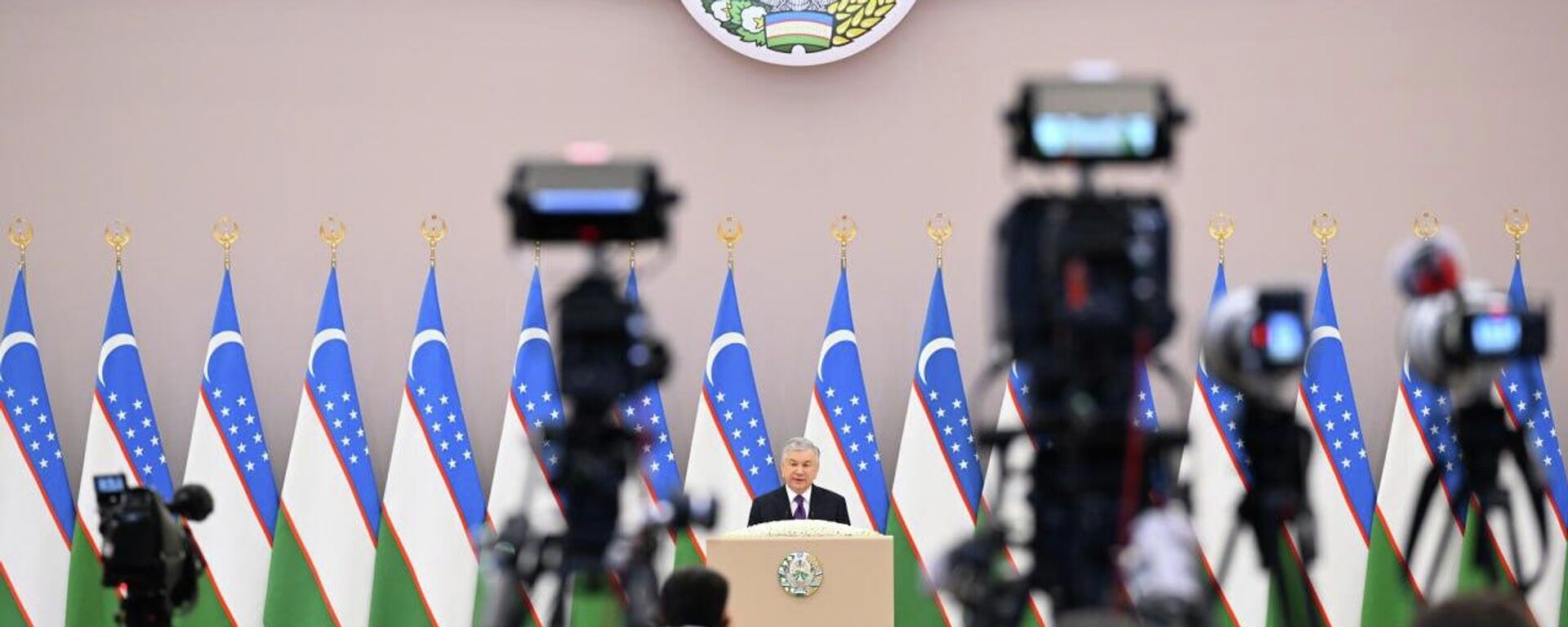 Шавкат Мирзиёев - Sputnik Ўзбекистон, 1920, 26.12.2025