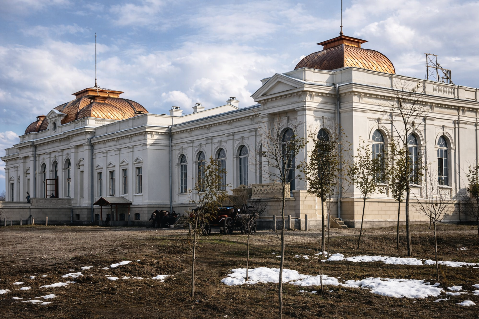 Ташкентский вокзал, построен в 1899 году по проекту архитектора Г.М. Сваричевского - Sputnik Узбекистан, 1920, 29.12.2025