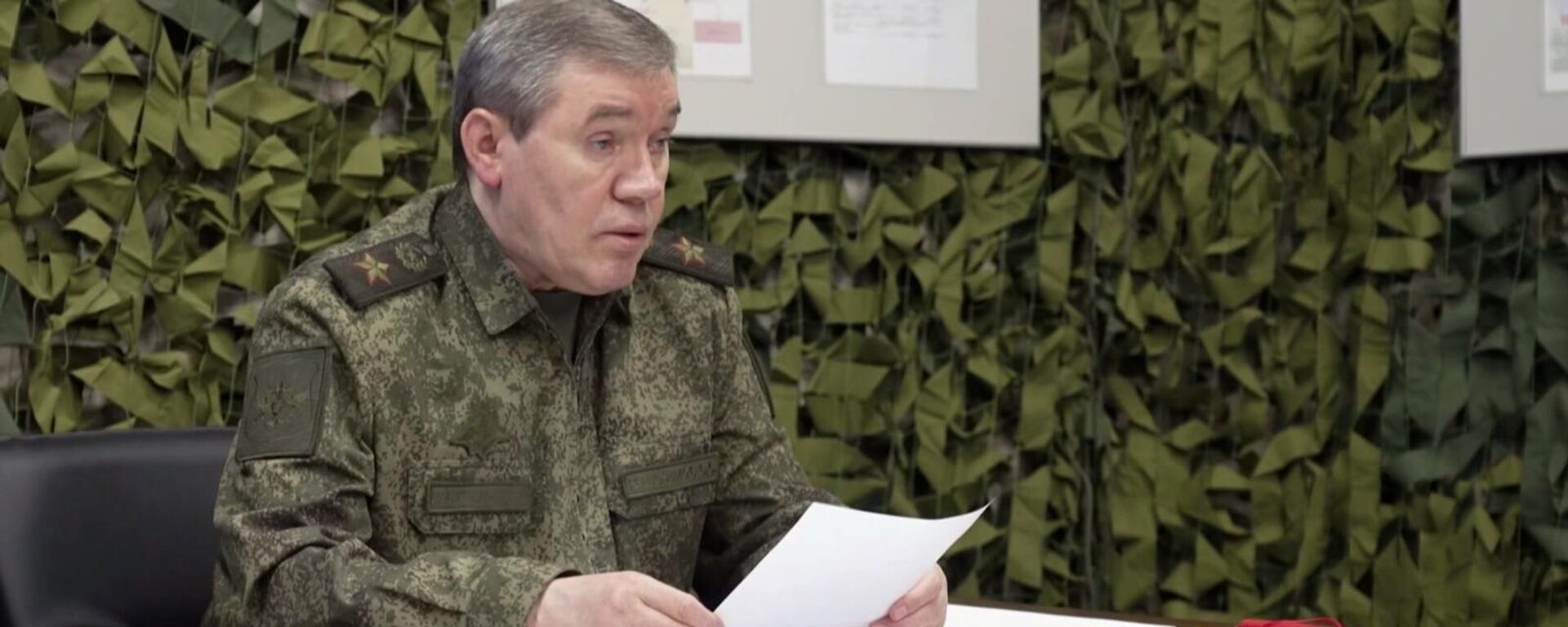 Валерий Герасимов  - Sputnik Ўзбекистон, 1920, 15.02.2026