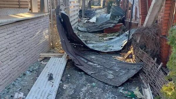 Posledstviya ataki dronov VSU na kafe i gostinitsu v Xorlax v Xersonskoy oblasti - Sputnik O‘zbekiston