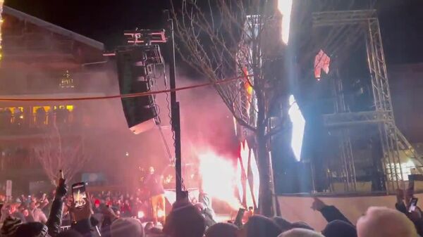 Порядка 40 человек стали жертвами взрыва и последующего пожара в баре на территории горнолыжного курорта Кран-Монтана в Швейцарии, сообщают местные СМИ - Sputnik Узбекистан