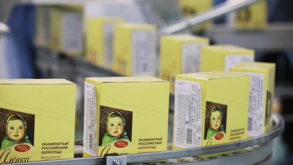 Производство кондитерских изделий на фабриках Красный Октябрь и Бабаевский - Sputnik Узбекистан