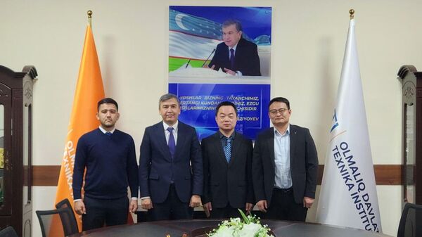 Одна из крупнейших компаний КНР начнет готовить своих специалистов в Узбекистане - Sputnik Узбекистан