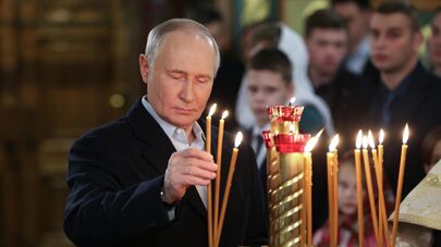 Президент Владимир Путин посетил Рождественское богослужение