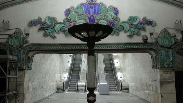 🟠 Эскалаторы на станции метро Хамид Олимджон вновь заработают с 19 января - Sputnik Узбекистан