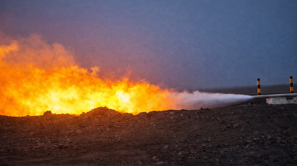 Pritok gaza na novoy skvajine v Karakalpakstane - Sputnik O‘zbekiston