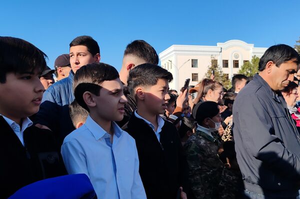 В Самарканде прошел парад, посвященный Дню защитников Родины - Sputnik Узбекистан