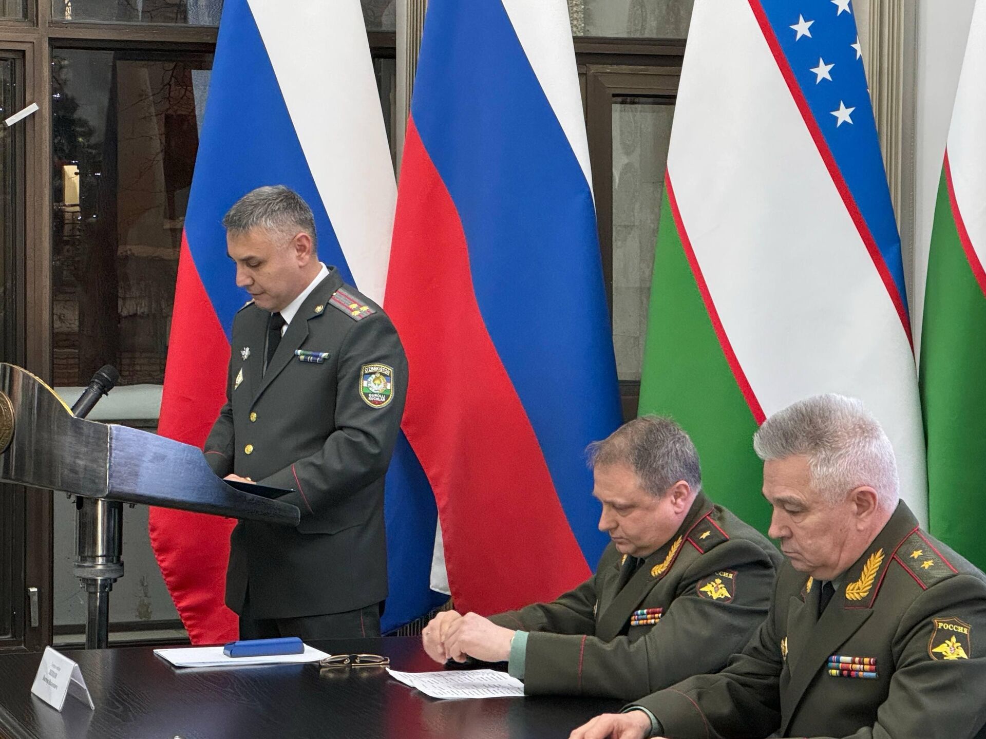 V Posolstve Uzbekistana v Moskve proshel brifing v chest 34-letiya VS respubliki - Sputnik O‘zbekiston, 1920, 14.01.2026