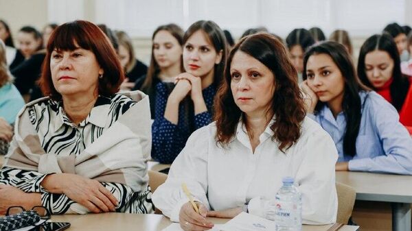 Преподаватели вузов Узбекистана повышают квалификацию в Казанском федеральном университете - Sputnik Узбекистан