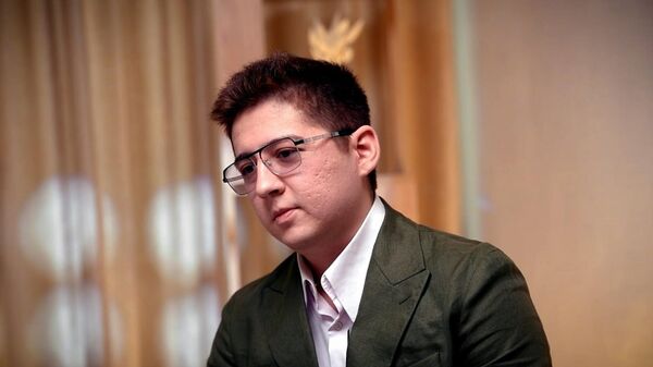 Голос, который слышал весь Узбекистан – 14 вопросов молодому мастеру озвучки - Sputnik Узбекистан