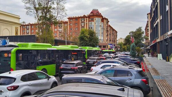 Probki na dorogax Tashkenta - Sputnik O‘zbekiston