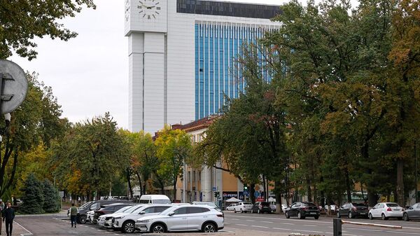 Здания Шарк и УзА в центре Ташкента - Sputnik Ўзбекистон